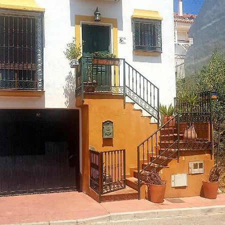 Excelente Habitacion En Bonita Y Tranquila Casa En Benalmadena Pueblo Apartment Exterior foto